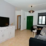 El Pueblo شقة *